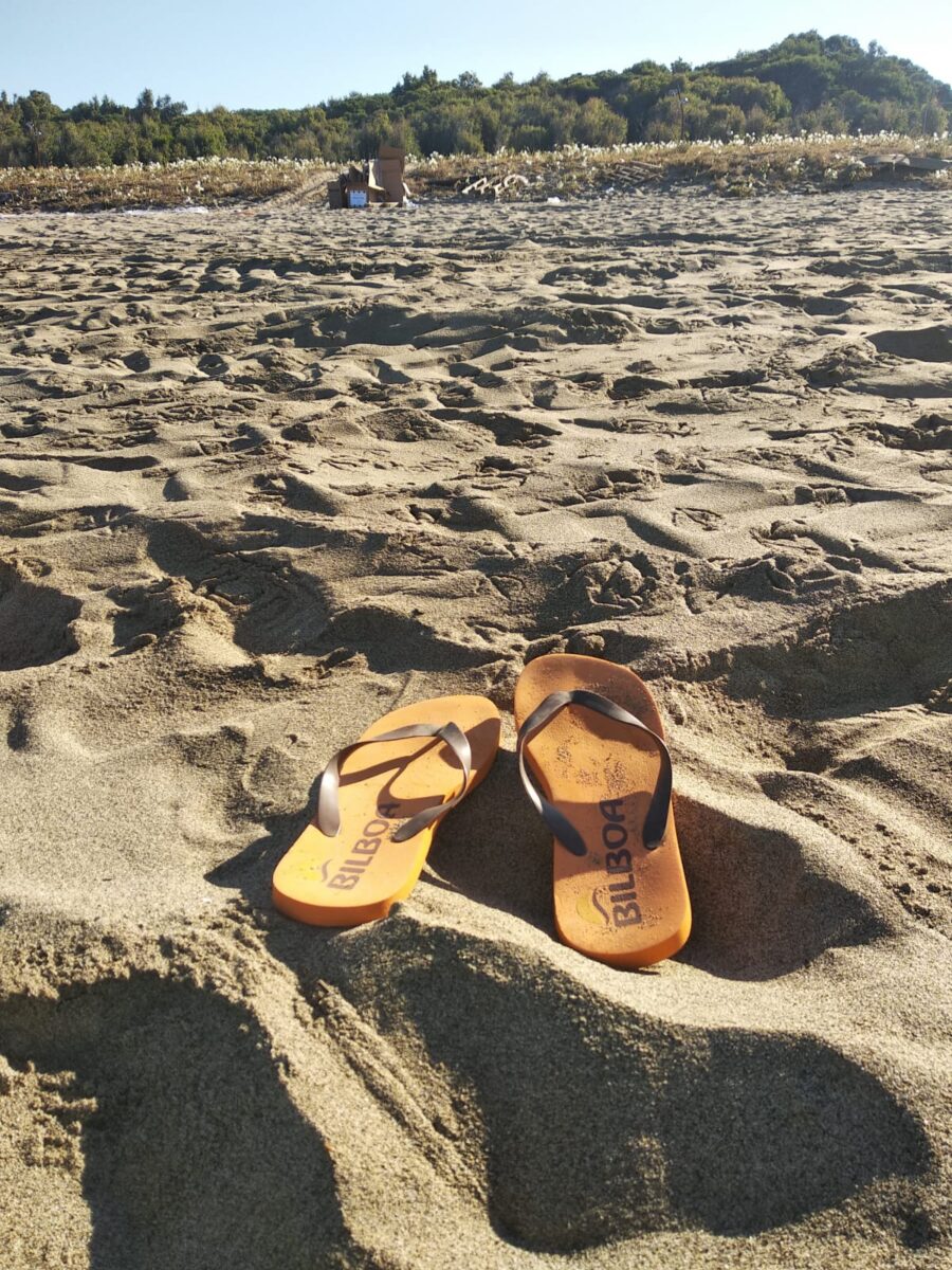 SummerTour RadioDeejay, tra cicche di sigarette accese in pineta e spazzatura