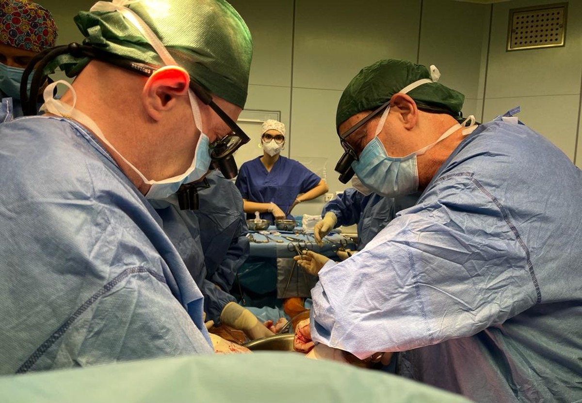 Policlinico di Bari primo in Italia per trapianti di cuore: 35 da gennaio 2023 Policlinico di Bari primo in Italia per trapianti di cuore: 35 da gennaio 2023