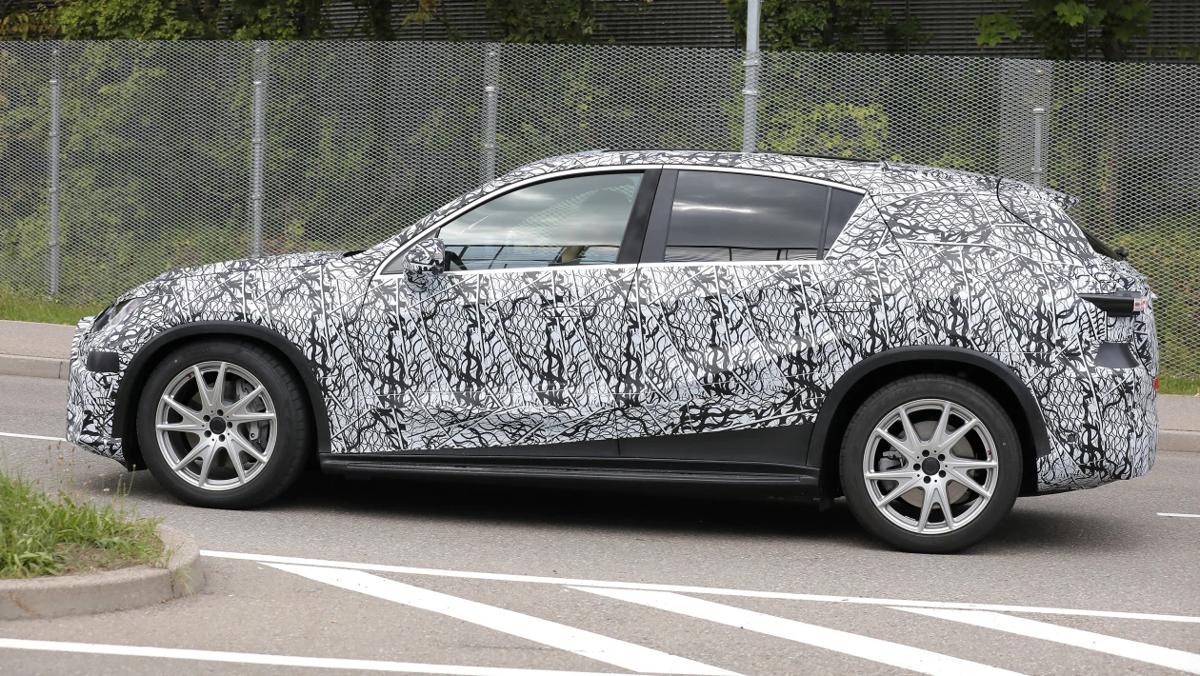 Nuova Mercedes EQC SUV avvistata la seconda generazione