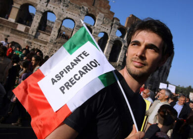 Roma: precari, stagionali e donne con stipendi da meno di 15 mila euro l’anno