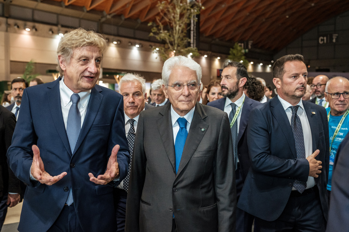 Migranti, Mattarella: “No ai nazionalismi. Serve rispetto delle diversità” Migranti, Mattarella: “No ai nazionalismi. Serve rispetto delle diversità”