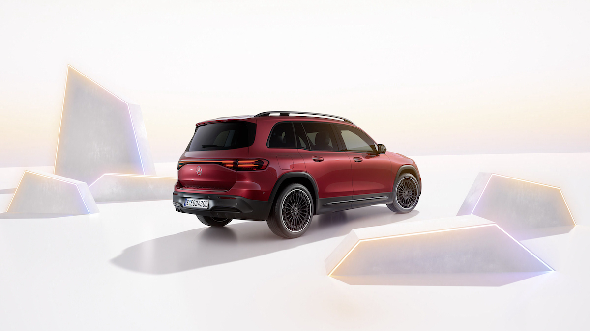 Mercedes presenta EQA ed EQB completamente rinnovate