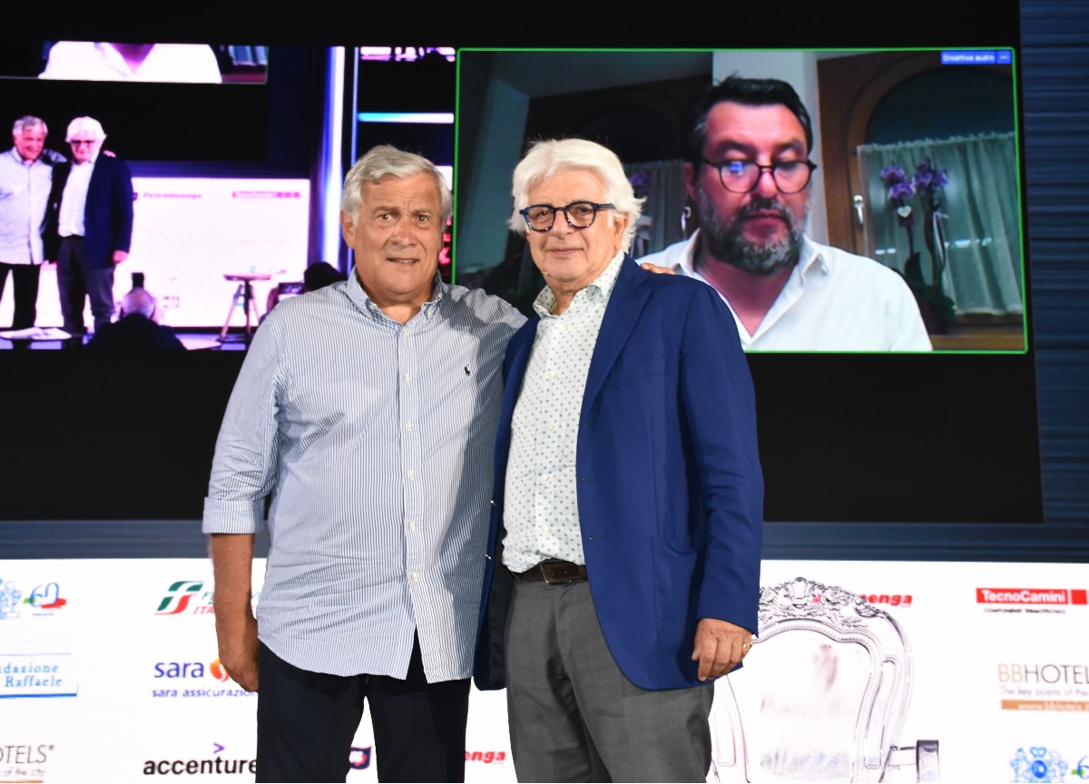A La Piazza la spaccatura: Salvini-Tajani divisi su pensioni, manovra e banche A La Piazza la spaccatura: Salvini-Tajani divisi su pensioni, manovra e banche