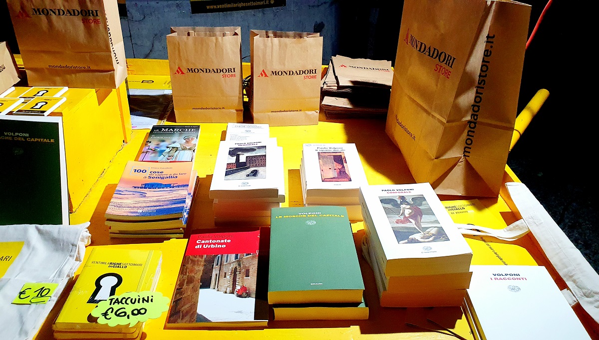 Ventimilarighesottoimari in giallo libri Paolo Volponi Ventimilarighesottoimari in giallo libri Paolo Volponi