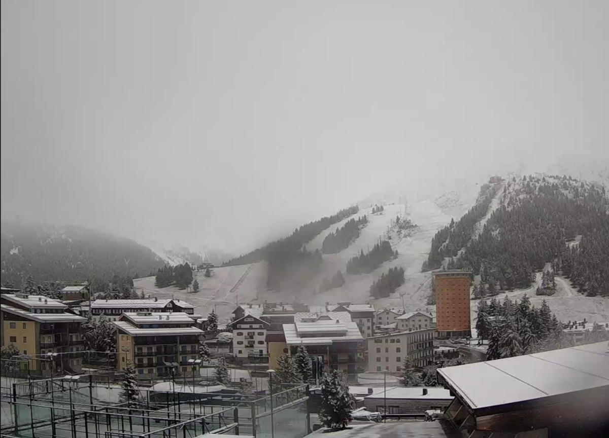 Maltempo, Lombardia in allerta rossa. Chiude il Traforo del Monte Bianco