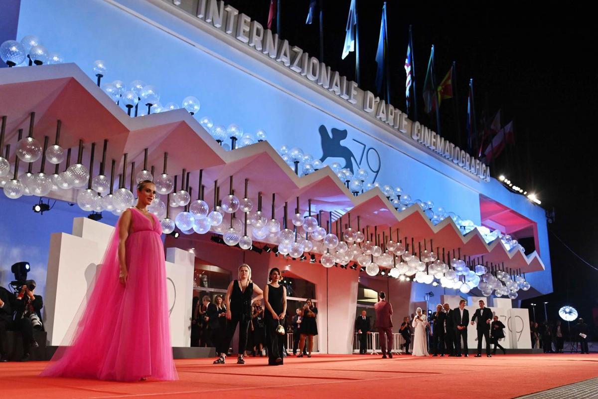 Cinema, Festival di Venezia tra scioperi e gossip: programma dell’edizione ’23 Cinema, Festival di Venezia tra scioperi e gossip: programma dell’edizione ’23