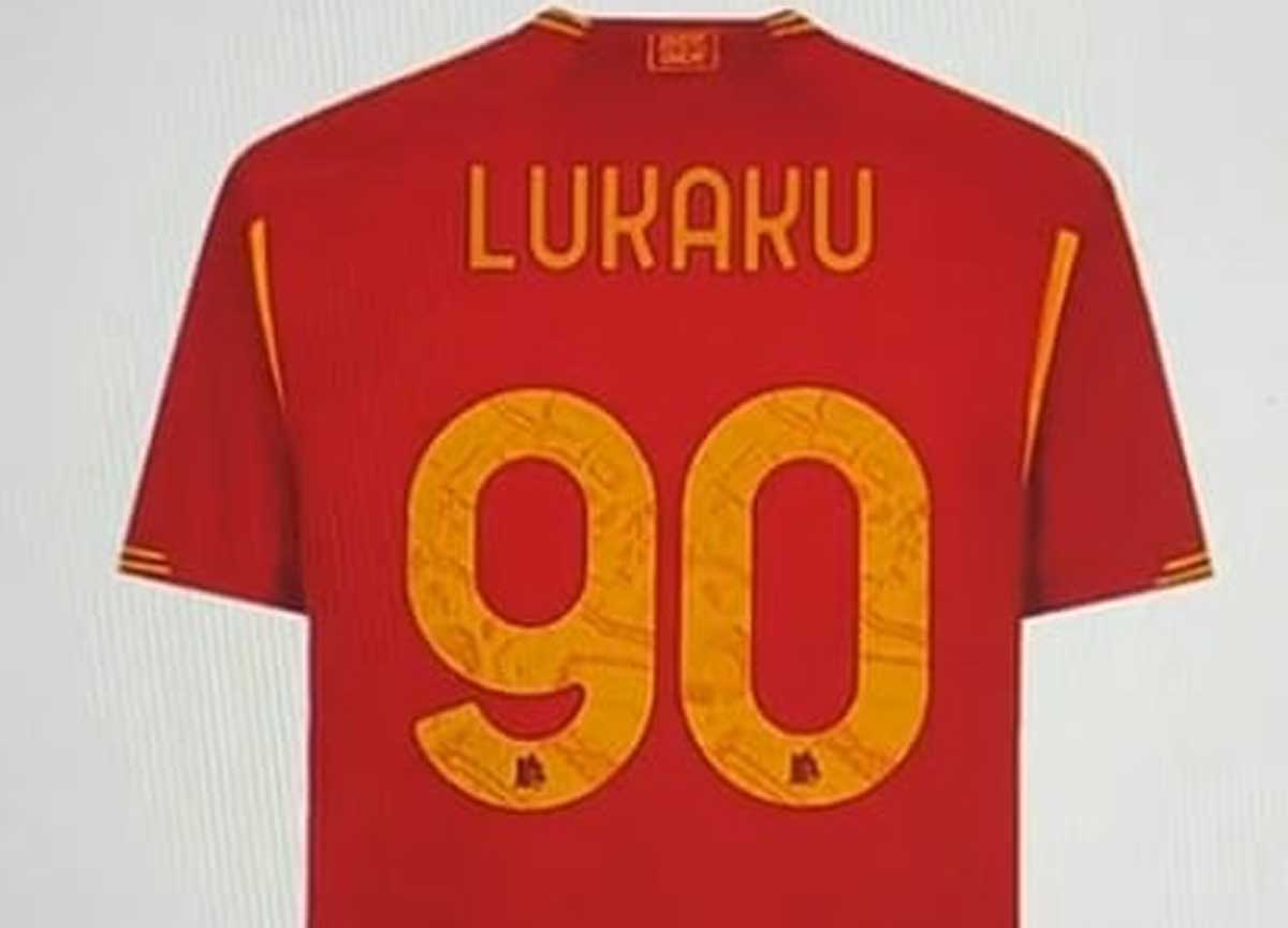 Roma, attesa a Ciampino per Lukaku: già mille tifosi in aeroporto. La diretta