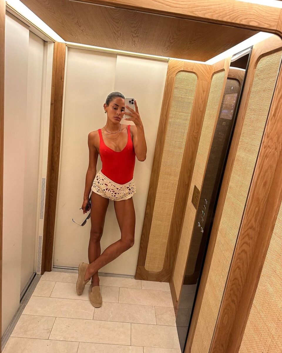 Silurata la Gatta Nera del Mercante in Fiera, una storia su Instagram indigna la Rai. FOTO