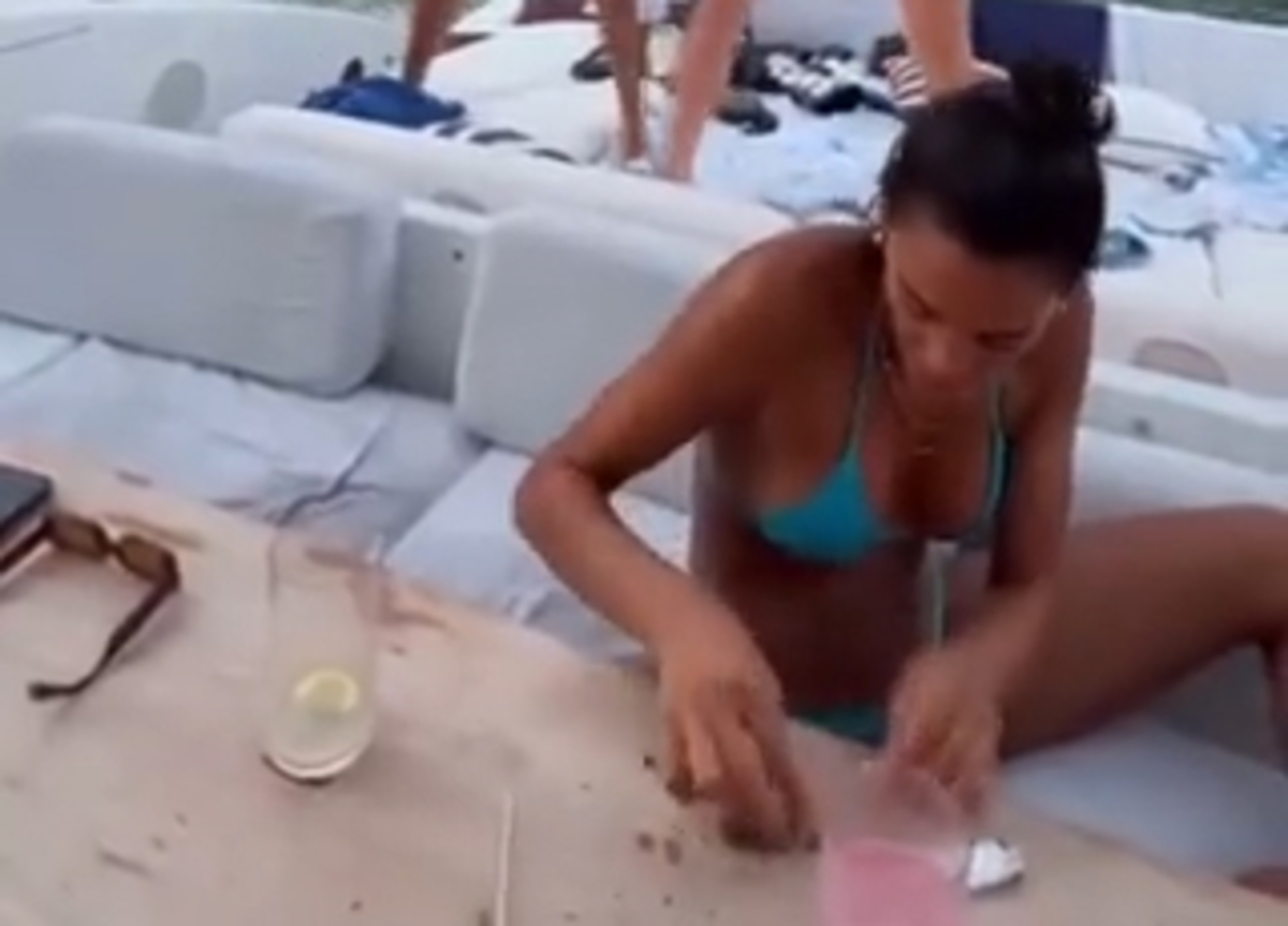 Silurata la Gatta Nera del Mercante in Fiera, una storia su Instagram indigna la Rai. FOTO