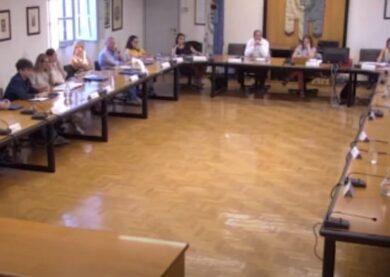 “Brutti, neri e bassi”, gaffe razzista del capogruppo Pd di Corbetta: video