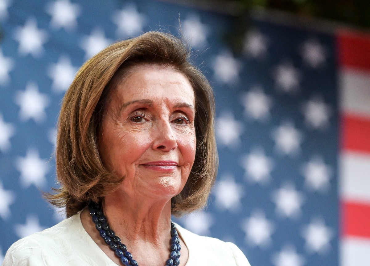 Pelosi benedice Meloni l’atlantista ma sui diritti Lgbt frena: “Ha problemi” Pelosi benedice Meloni l’atlantista ma sui diritti Lgbt frena: “Ha problemi”
