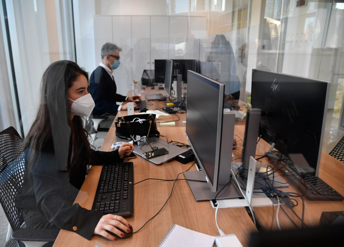 Meloni d’autunno/ Smart working in fumo: stop per 800mila lavoratori fragili Meloni d’autunno/ Smart working in fumo: stop per 800mila lavoratori fragili