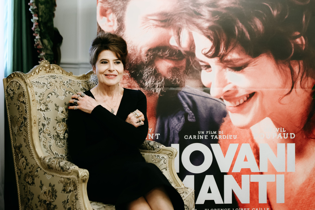 Fanny Ardant ad Affari: “Grande lusso? Aver interpretato le donne che amavo” Fanny Ardant ad Affari: “Grande lusso? Aver interpretato le donne che amavo”