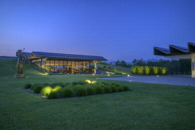 Platek illumina la nuova Cantina Monte Rossa