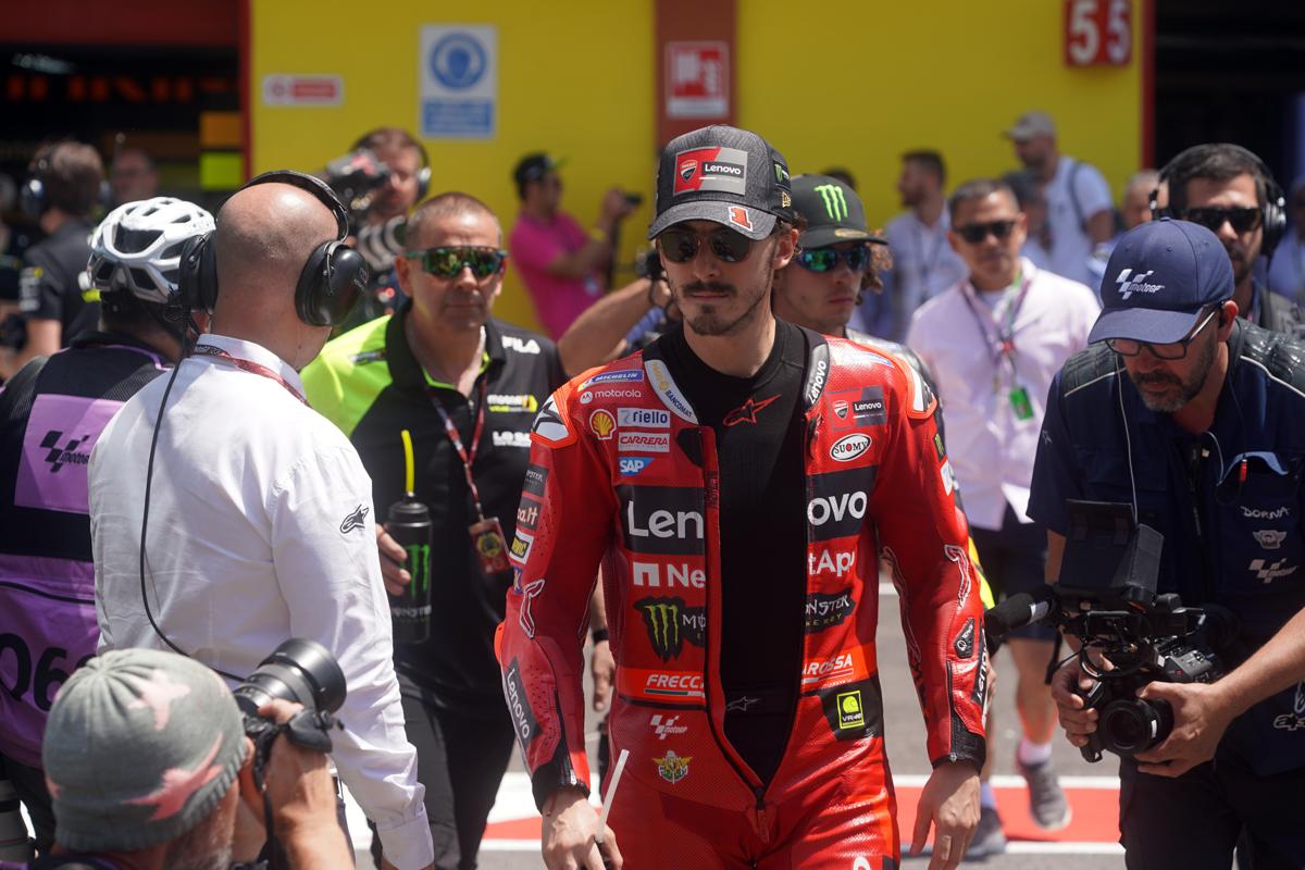 Come sta Francesco Pecco Bagnaia caduta Barcellona Come sta Francesco Pecco Bagnaia caduta Barcellona