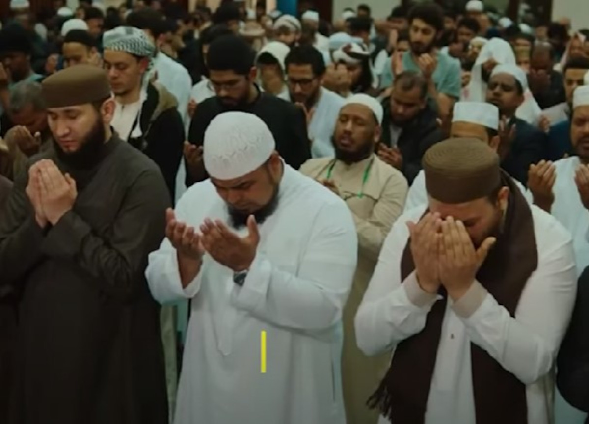 Il sermone dell’Imam: “Ecco come si lapida un’adultera”. Bufera su una moschea