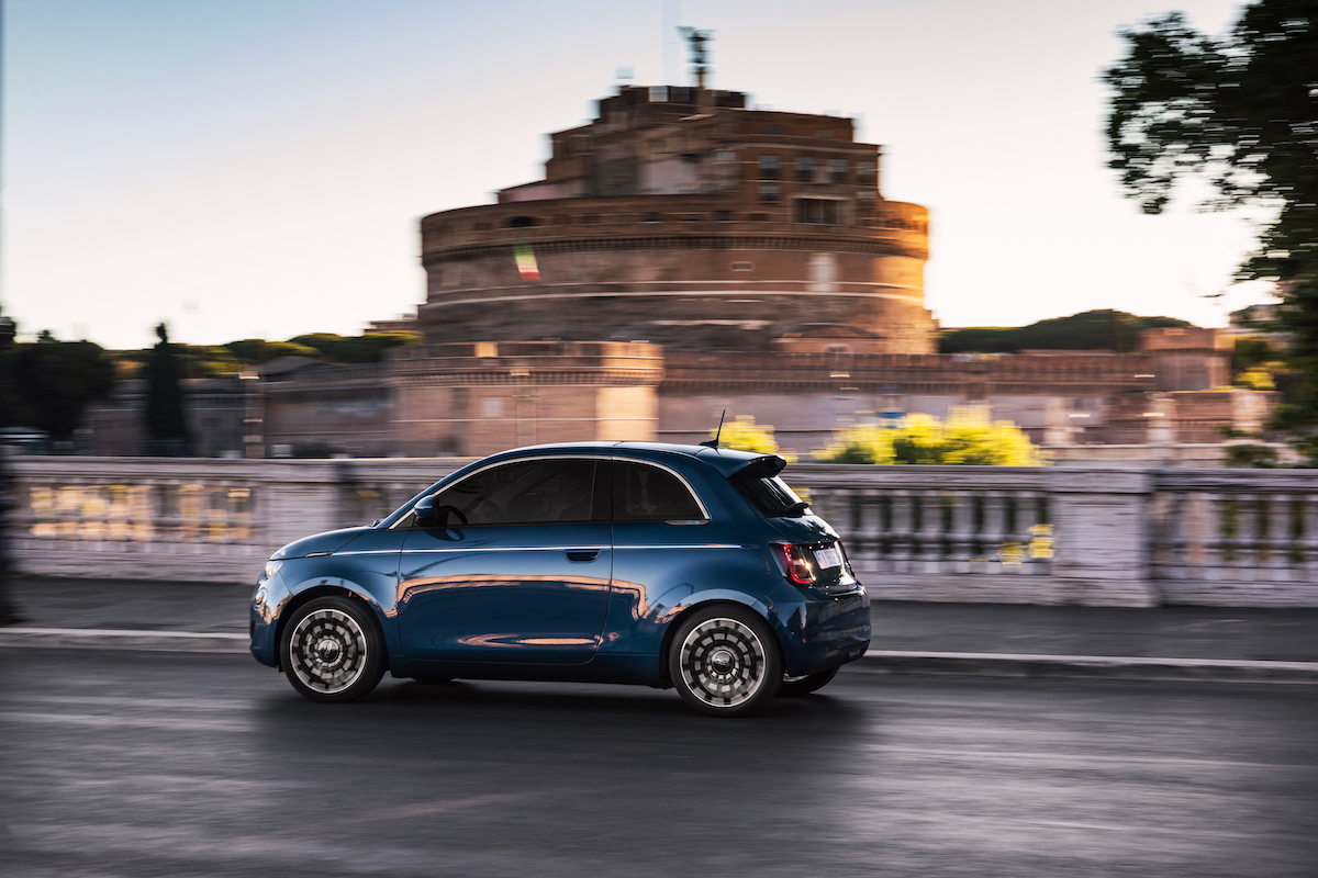Fiat Nuova 500e incoronata “Best electric small car”