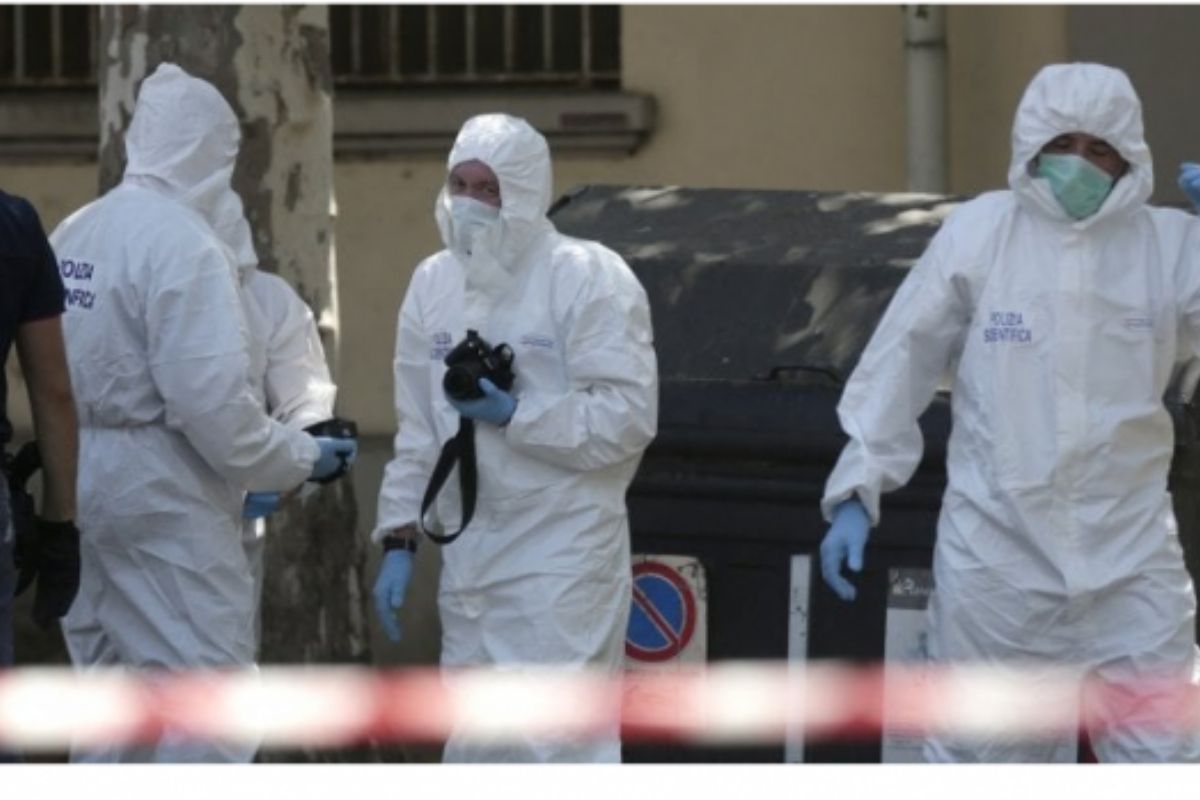 Roma choc, infermiera assassinata nell’androne del palazzo: caccia al killer