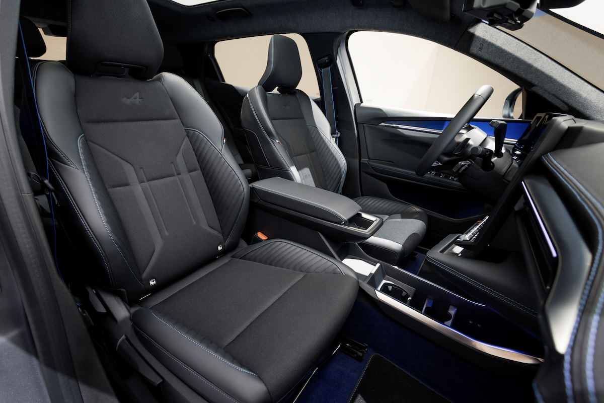 Renault Nuovo Scénic E-Tech Electric incarna una nuova forma di auto familiare