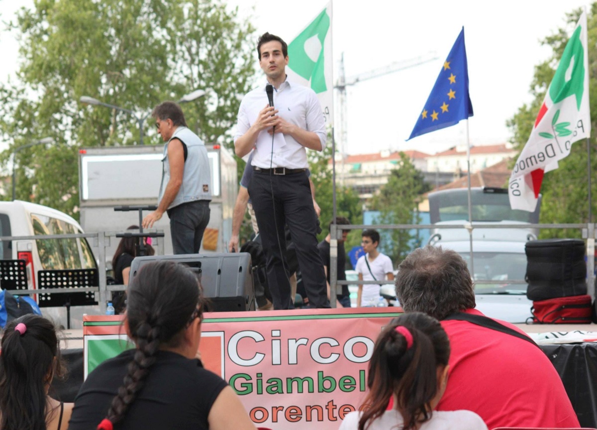 Stadio, Minniti (Pd): Mai nel Parco. Ristrutturare S.Siro o fare due impianti Stadio, Minniti (Pd): Mai nel Parco. Ristrutturare S.Siro o fare due impianti