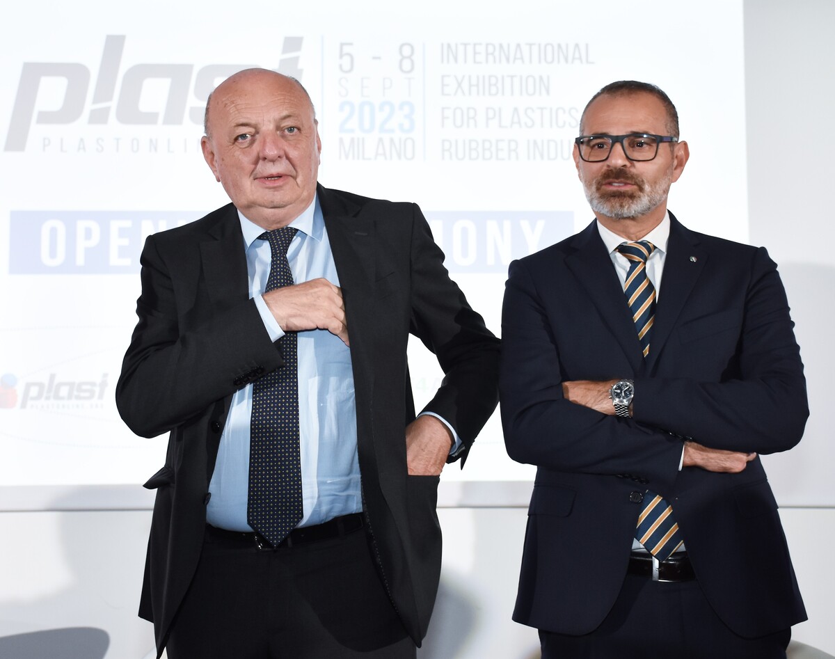 PLAST 2023 convegno di apertura con rappresentanti di governo