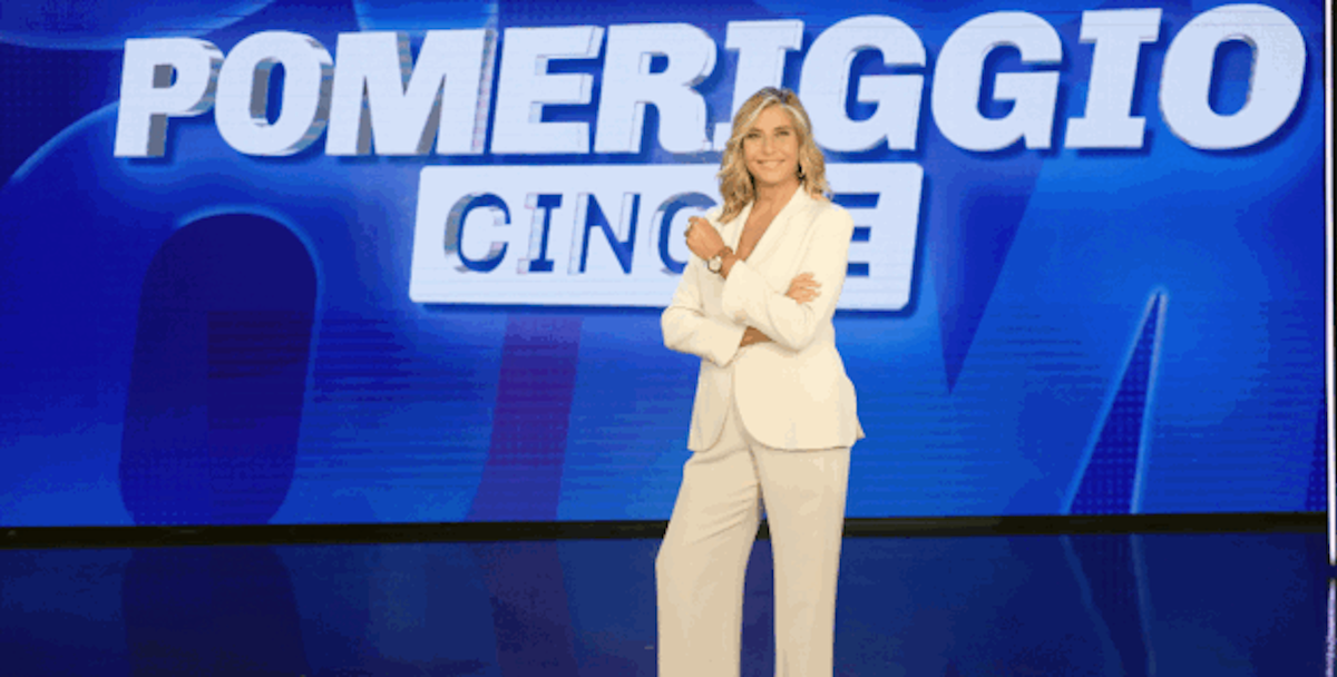 Ascolti tv, Merlino schianta De Girolamo. Pomeriggio 5 batte Estate in diretta Ascolti tv, Merlino schianta De Girolamo. Pomeriggio 5 batte Estate in diretta
