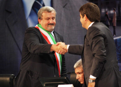 Fitto: “Fondi del Sud? Gestiamo noi”. Emiliano e Giorgetti col cerino in mano