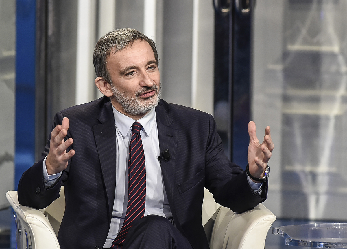 Libero, Senaldi “fornirà idee” a Sechi. E Pietro spinge per un posto in tv Libero, Senaldi “fornirà idee” a Sechi. E Pietro spinge per un posto in tv