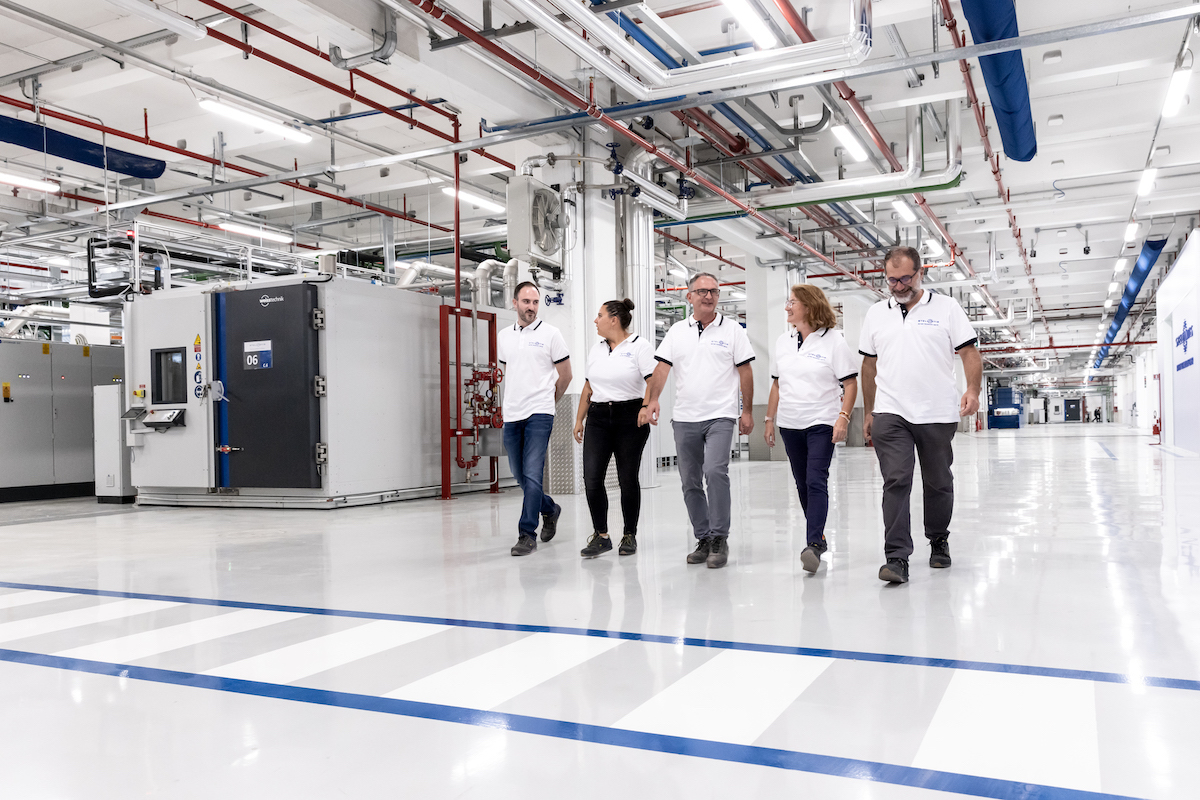 Stellantis inaugura a Torino il primo Battery Technology Center