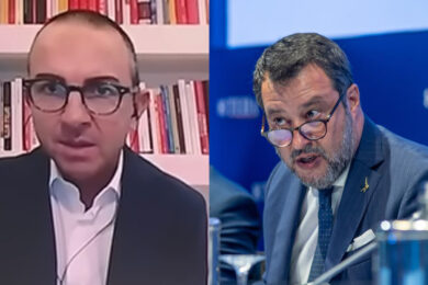De Angelis, strano caso: dà del “matto” a Salvini ma la compagna siede in Cdm