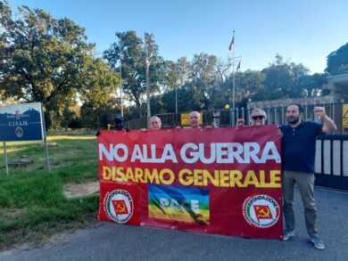 Base militare Pisa, il fronte del no: “Basta buttare via i soldi nella guerra”