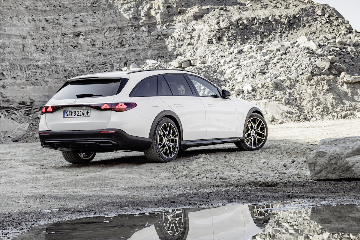 Nuova Mercedes Classe E All-Terrain, pensata per affrontare qualsiasi terreno Nuova Mercedes Classe E All-Terrain, pensata per affrontare qualsiasi terreno