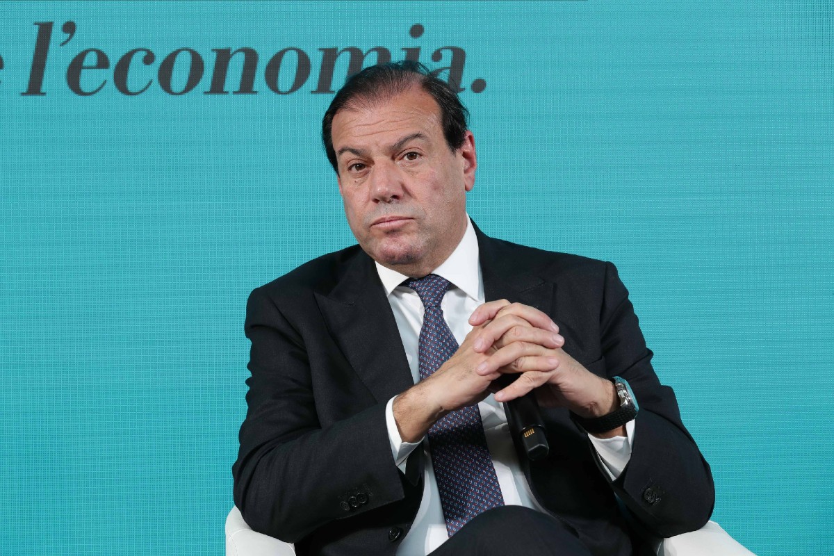 Nuovo Fisco, ecco cosa cambia per le partite Iva. Flat tax, fusioni e acconti Nuovo Fisco, ecco cosa cambia per le partite Iva. Flat tax, fusioni e acconti