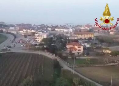 Abruzzo, esplosione in una fabbrica: almeno 3 morti. Nel 2020 altre 3 vittime