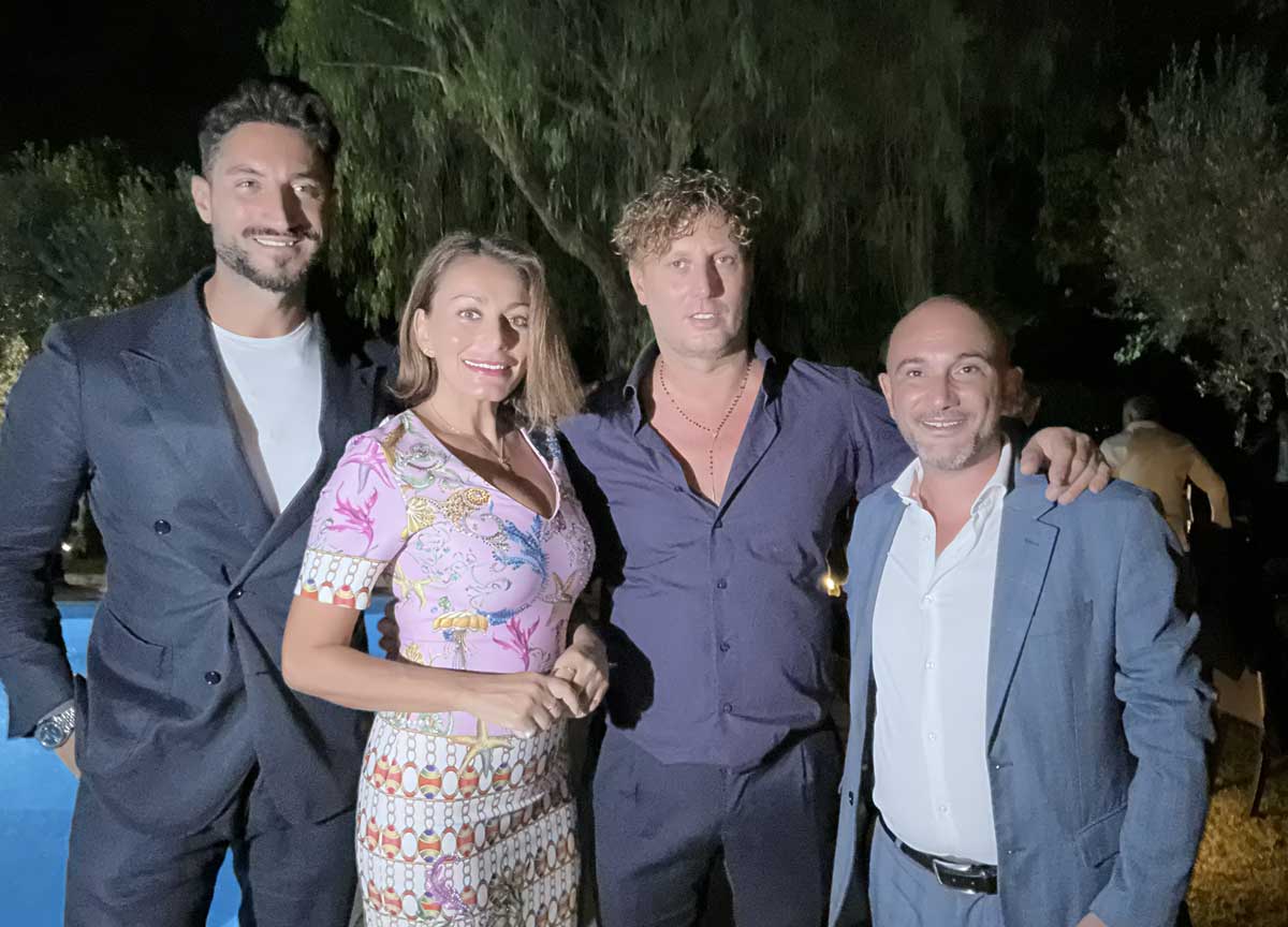 Roma, al Tartarughino 2.0 tutti i vip in fila per la festa di Io testimonial Roma, al Tartarughino 2.0 tutti i vip in fila per la festa di Io testimonial