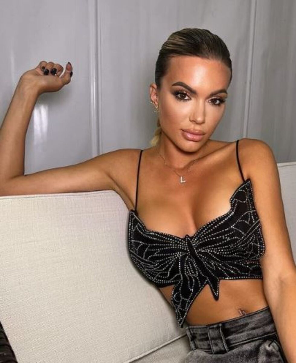 Ludovica Pagani in bikini, che curve: fisico da top model al mare. FOTO