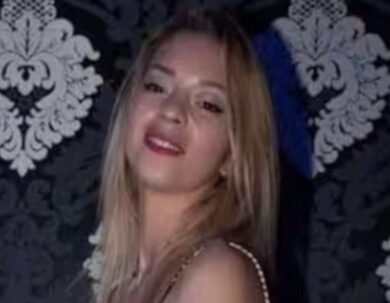 Roma, top manager Rai ricattato da una escort: versamenti fino a 100mila euro