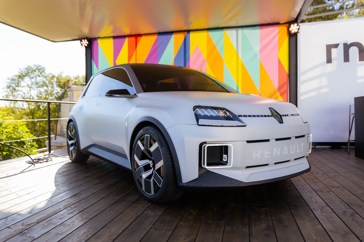 Renault 5 l’elettrica da 25.000 euro arriva nel 2024 Renault 5 l’elettrica da 25.000 euro arriva nel 2024