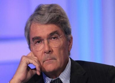 Castelli verso l’addio alla Lega. Fontana: “Mi dispiace molto”