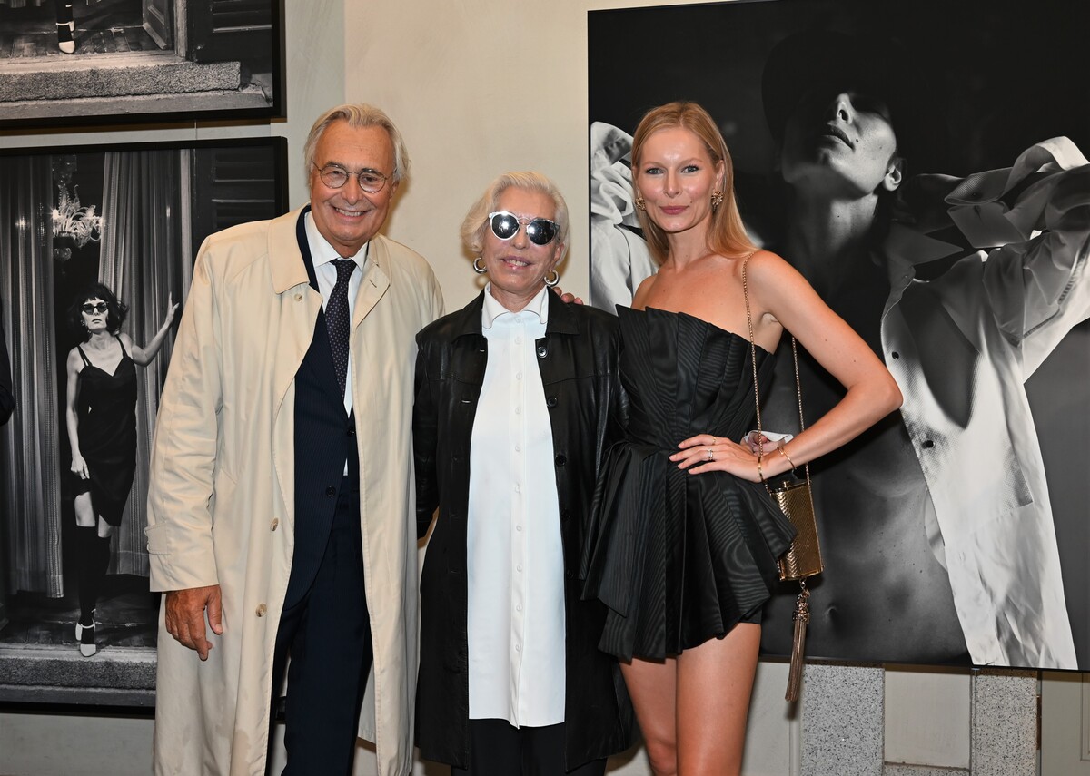 Una grande mostra al femminile apre la settimana della MFW a Milano Una grande mostra al femminile apre la settimana della MFW a Milano