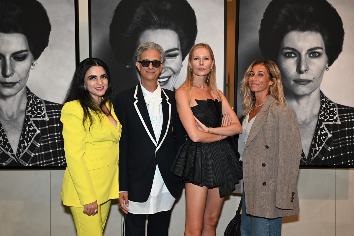 Una grande mostra al femminile apre la settimana della MFW a Milano Una grande mostra al femminile apre la settimana della MFW a Milano