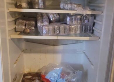 Roma, 14 kg di droga sequestrata: così gli affari della mala vanno in… fumo