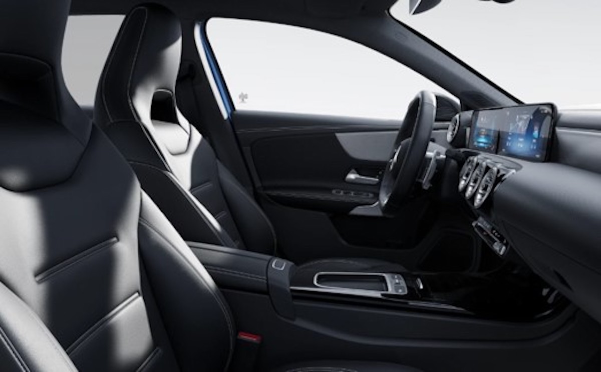 Nuova Mercedes-AMG A 35 4MATIC Spectral Edition Nuova Mercedes-AMG A 35 4MATIC Spectral Edition