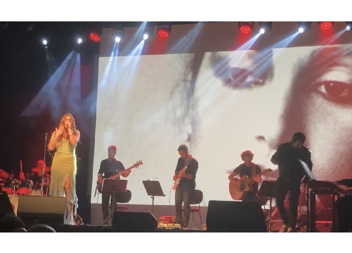 Buon compleanno Mimì: grande successo per il concerto-evento a Milano