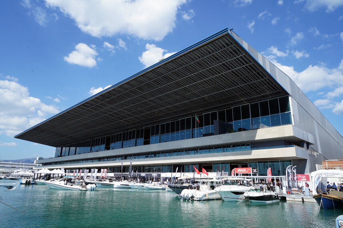 Yacht, boom del mercato nel 2023. Ma il lusso è anche attento all’ambiente Yacht, boom del mercato nel 2023. Ma il lusso è anche attento all’ambiente