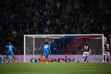 Napoli, tensione Osimhen-Garcia al momento del cambio: la reazione del bomber