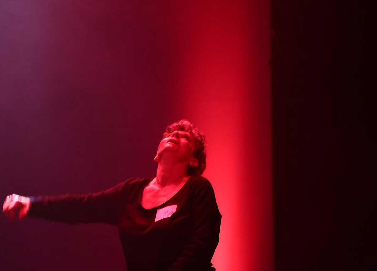 Roma, disoccupati e disperati: senza lavoro over 40, cercano posto da zombie Roma, disoccupati e disperati: senza lavoro over 40, cercano posto da zombie