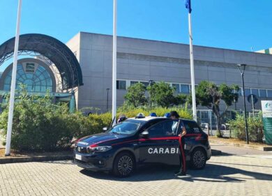 Roma, trovato morto in un campo a Tor Vergata: giallo a due passi dalle Vele