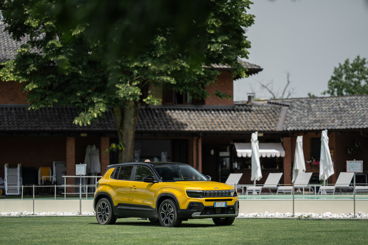 jJep Avenger leader in Europa nel segmento B-SUV 100% elettrici