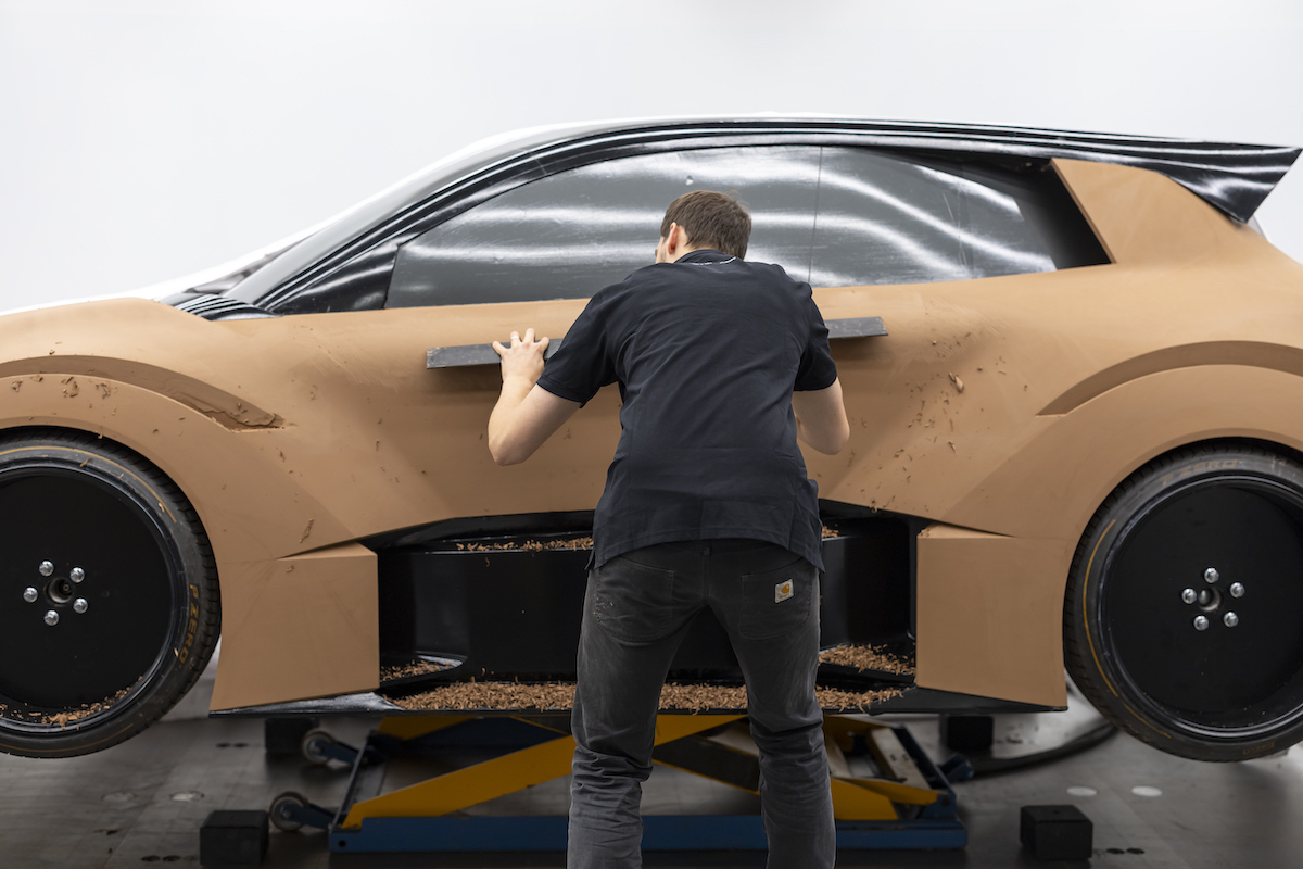 Nissan annuncia la svolta, in Europa venderemo solo auto elettriche